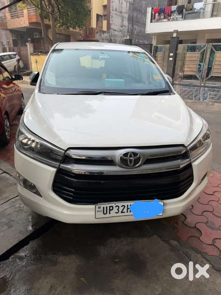 Toyota Innova Crysta 2016 Diesel 135000 Km Driven