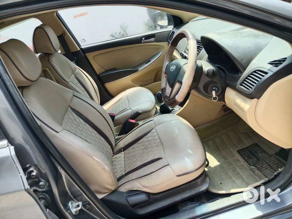 Hyundai Verna 1.6 Vtvt Sx, 2016, Petrol