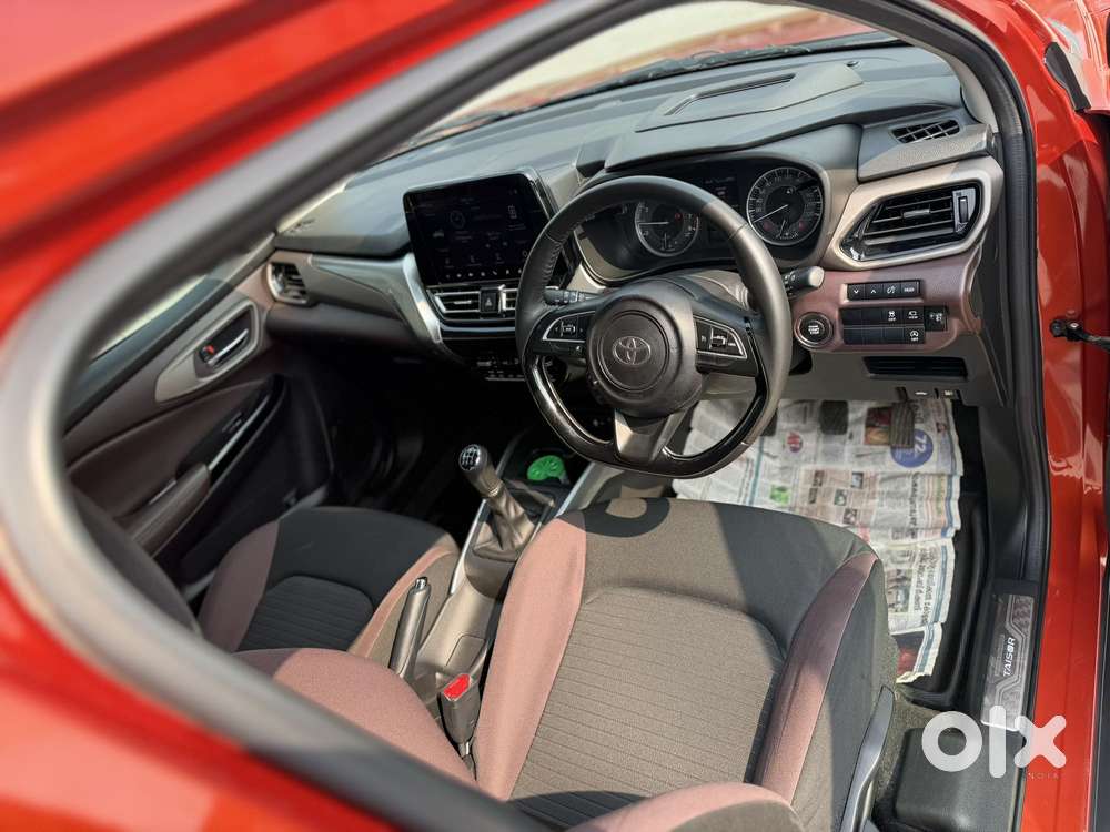 Toyota Urban Cruiser Taisor V 1.0 Petrol Mt, 2024, Petrol