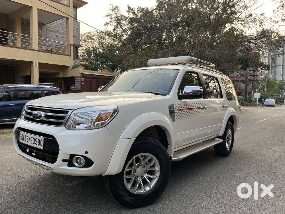 Ford Endeavour 3.2 Titanium At 4x4, 2014, Diesel