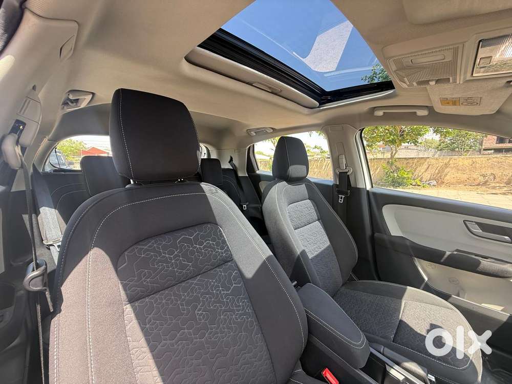 Tata Altroz Xza Plus (s), 2023, Petrol