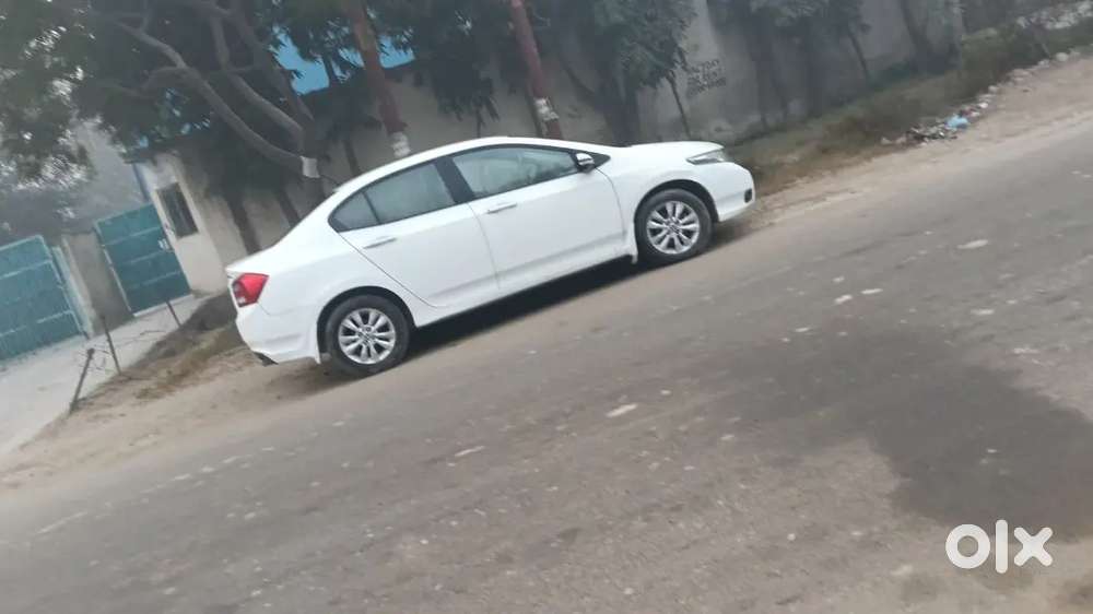 Honda City 2013 Cng & Hybrids 100000 Km Driven