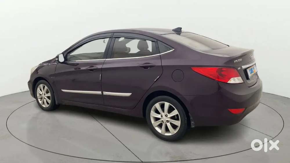 Hyundai Verna Sx 2012 Edition