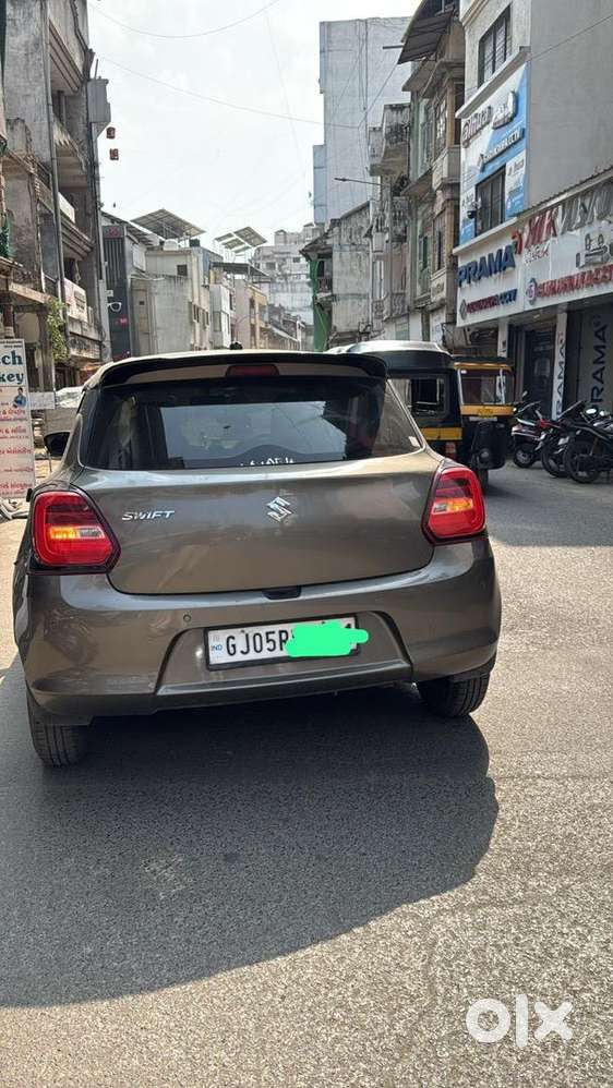 Maruti Suzuki New-gen Swift 2023 Petrol 17500 Km Driven