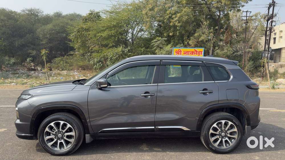 Maruti Suzuki Grand Vitara 1.5 Zeta Plus Intelligent Hybrid Ecvt, 20..