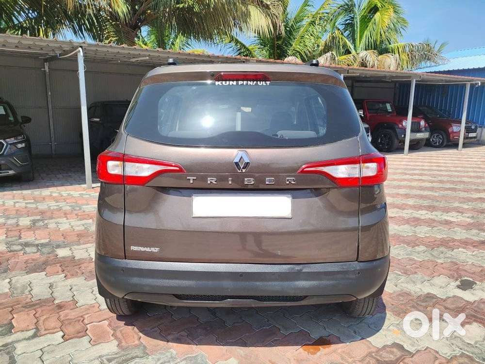 Renault Triber, 2022, Petrol