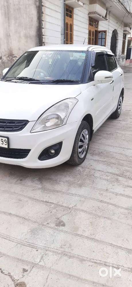 Maruti Suzuki Swift Dzire Vxi Regal Limited Edition Mt, 2012, Petrol