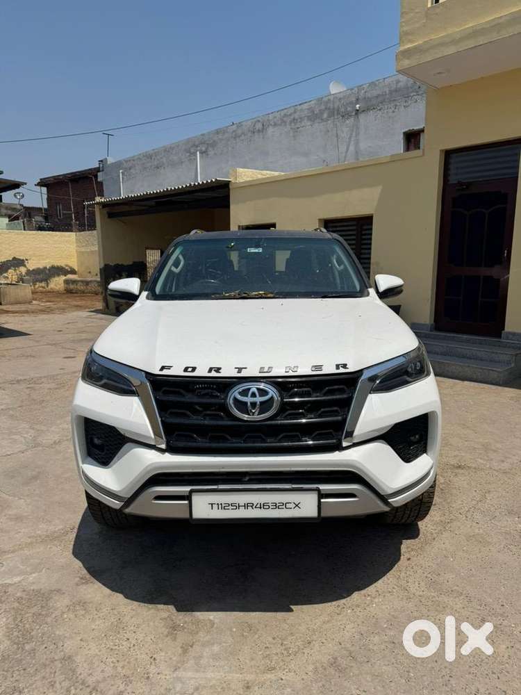 Toyota Fortuner November 2025 Diesel 8000 Km Driven