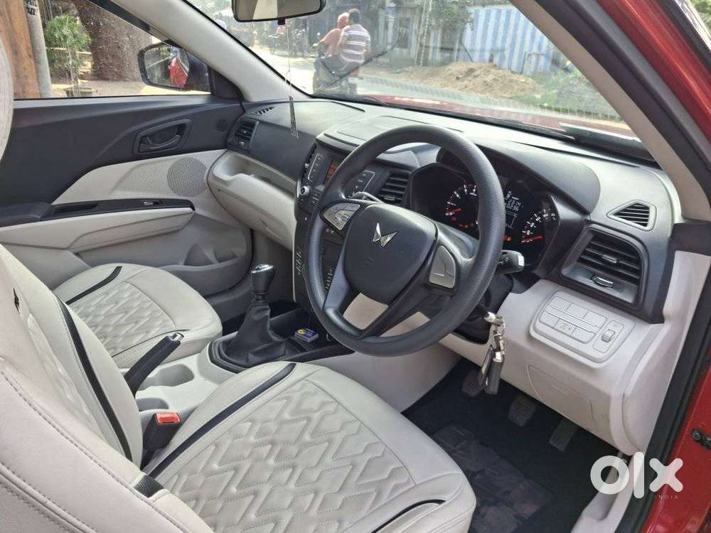 Mahindra Xuv300 W6, 2023, Petrol