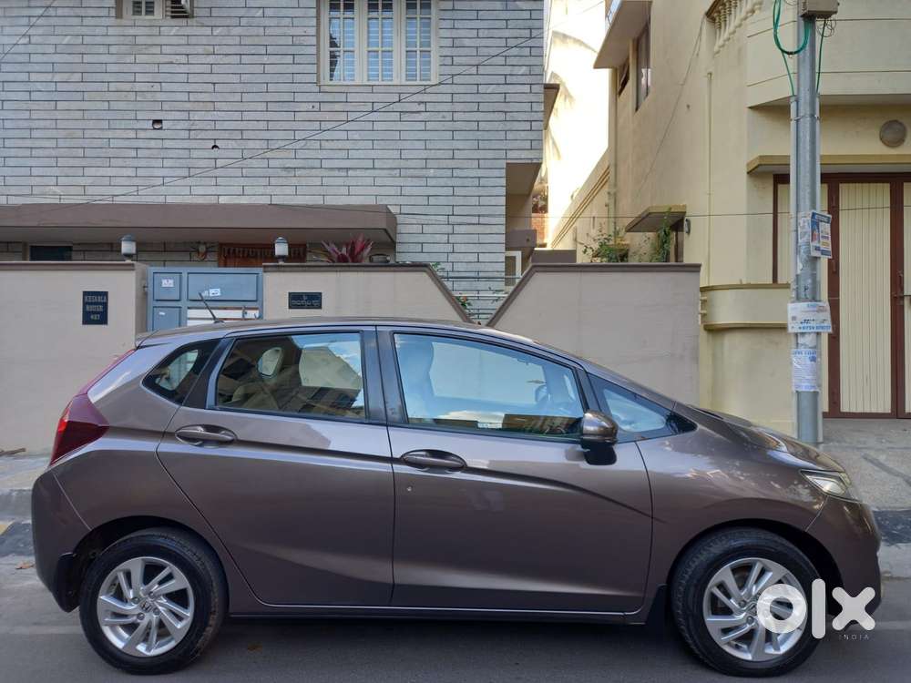 Honda Jazz V At I-vtec, 2016, Petrol