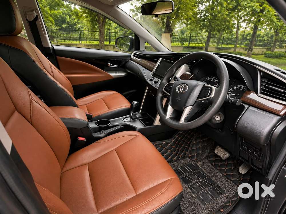 Toyota Innova Crysta 2.4 Gx Limited Edition At 7 Str, 2022, Diesel