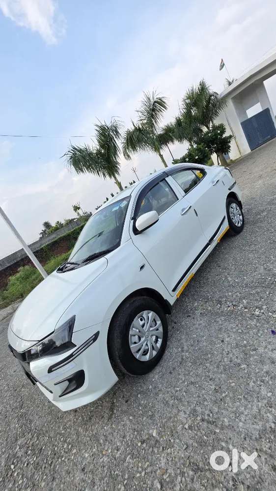 Maruti Suzuki Dzire Tour 2026