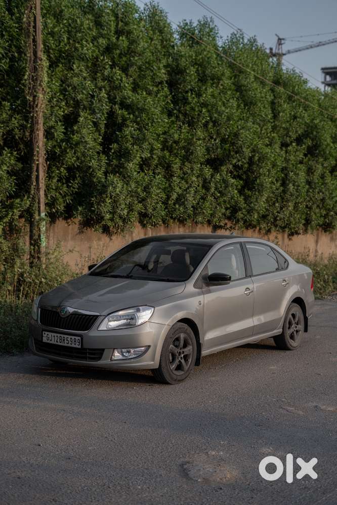 Skoda Rapid 1.6 Tdi 2012 Diesel Car