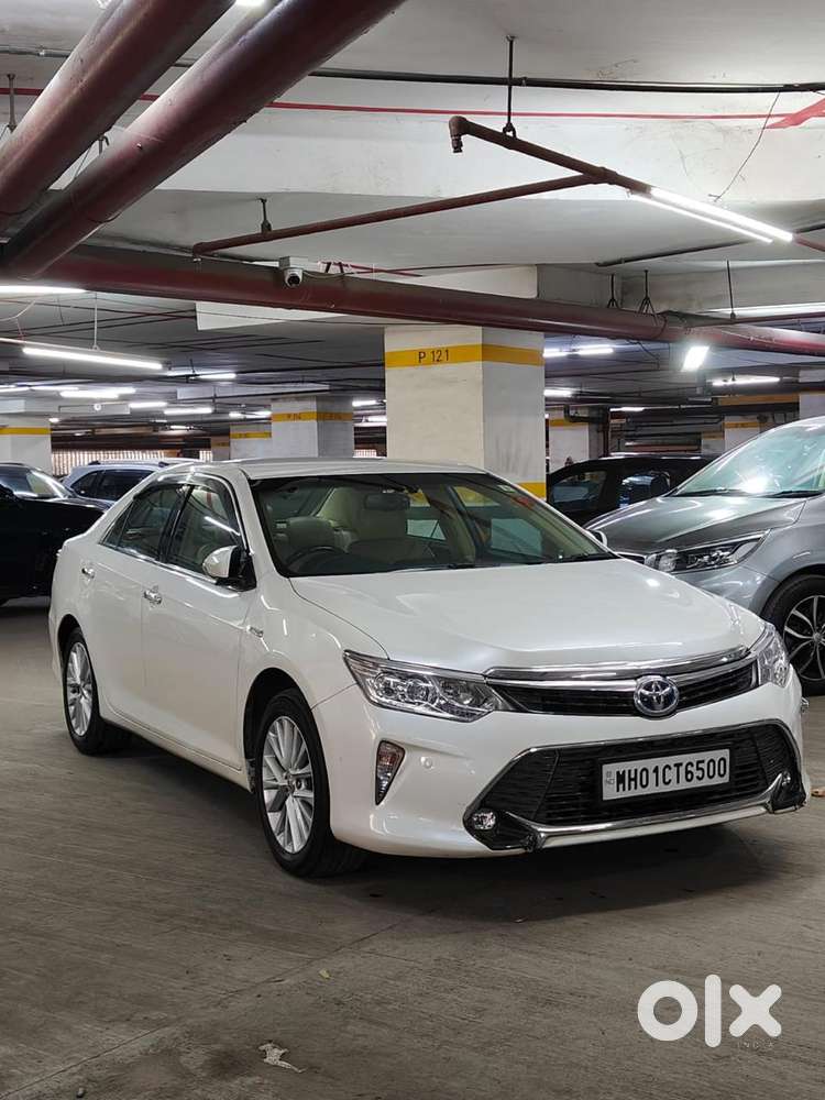 Toyota Camry 2.5 Hybrid, 2017, Cng & Hybrids
