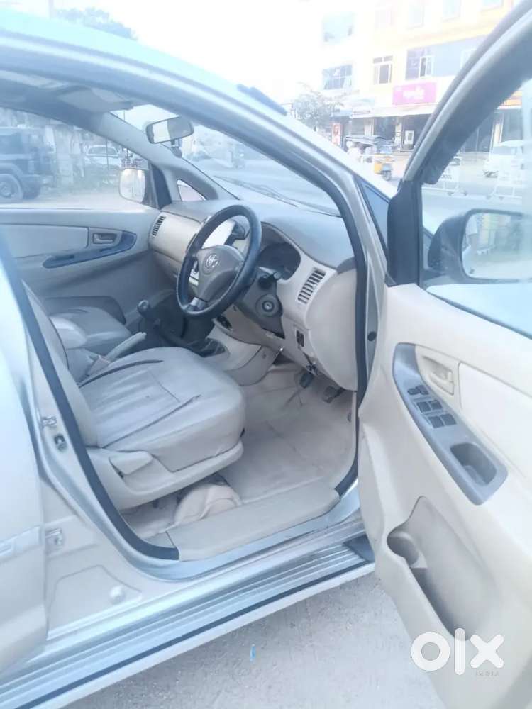 Toyota Innova 2.5 G 7 Seater 2008 With Fancy Number