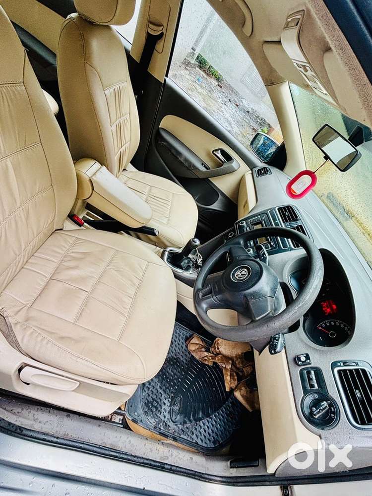 Volkswagen Vento 1.6 Petrol 2011