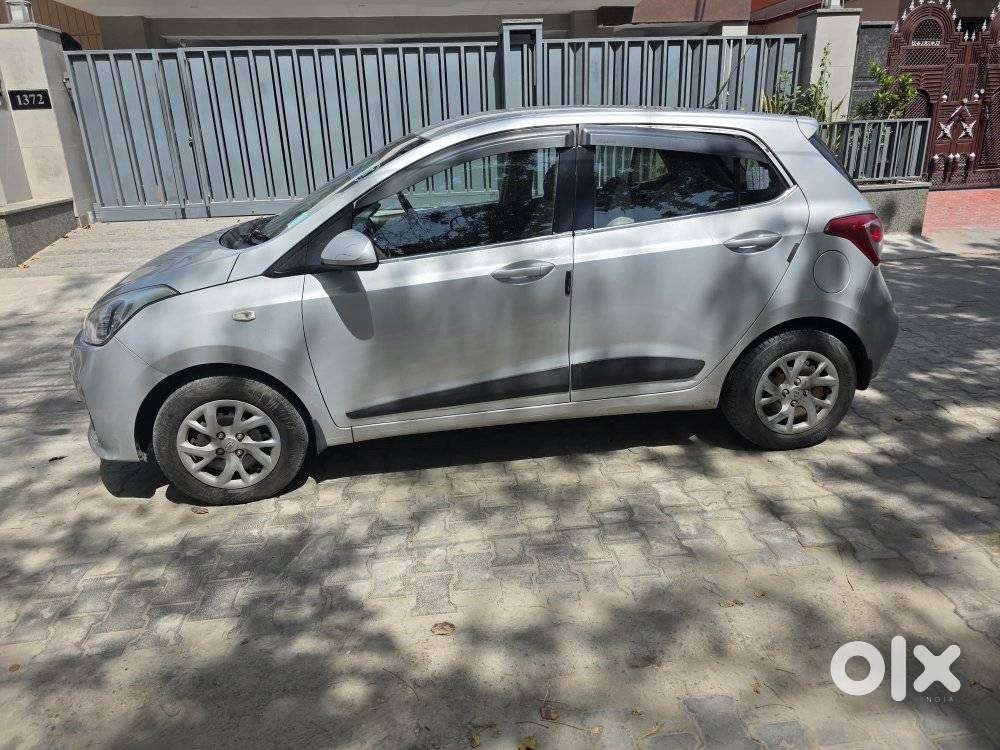 Hyundai Grand I10 Magna Blue Drive, 2018, Cng & Hybrids