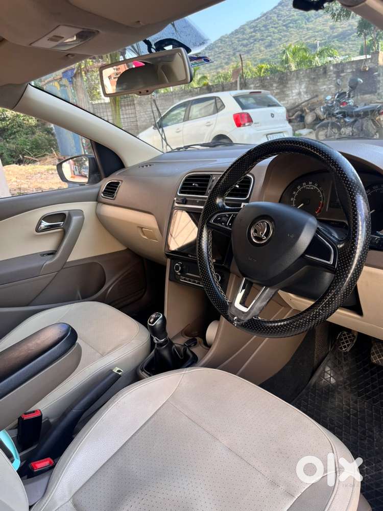Skoda Rapid Dec 2015 Diesel Well Maintained