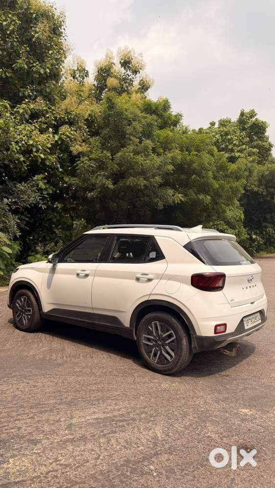 Hyundai Venue Diesel Manual 2021