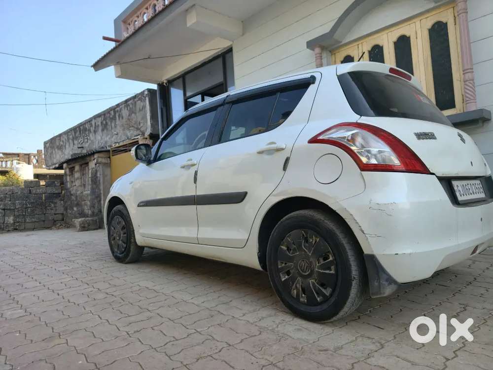 Maruti Suzuki Swift 2012 Petrol 110000 Km Driven Petlor And Cng