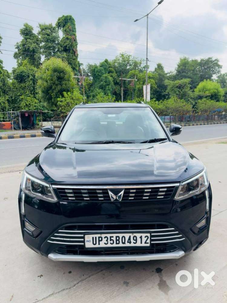 Mahindra Xuv300 W8 Option Diesel, 2023, Diesel