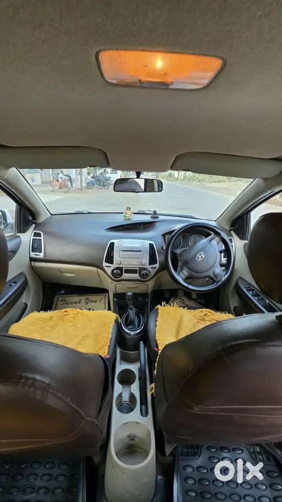 Hyundai I20 Magna 2012 | Petrol + Cng | White | Manual