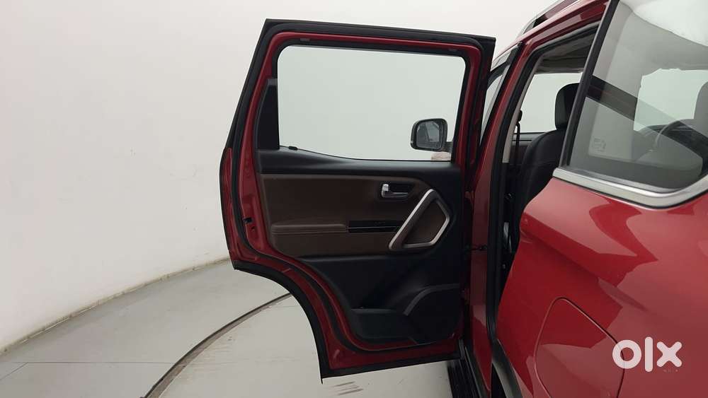 Mahindra Scorpio N Z8 L Petrol At 7 Str, 2023, Petrol