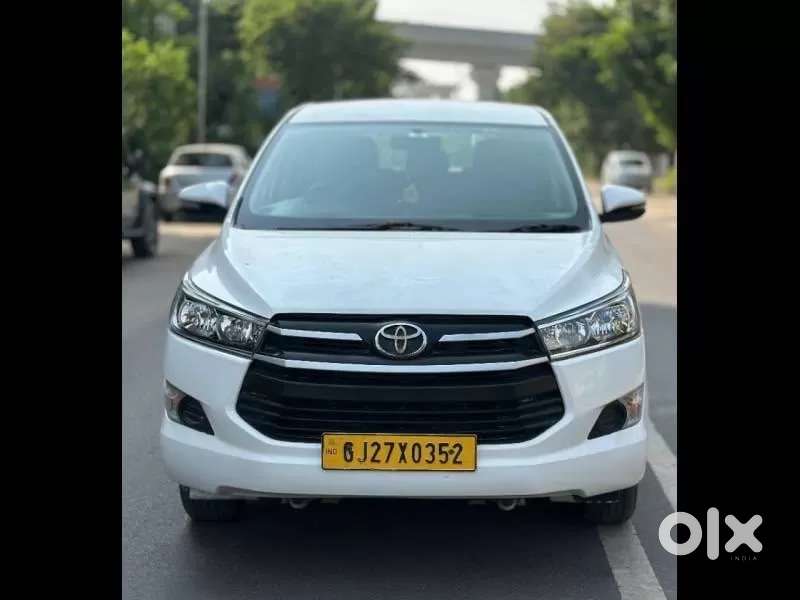 Toyota Innova Crysta [2020-ongoing] 2.4 Gx 8 Str, 2017, Diesel