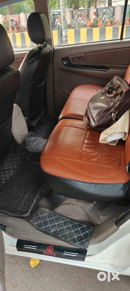 Toyota Innova 2.5 G (diesel) 7 Seater Bs Iv, 2016, Diesel