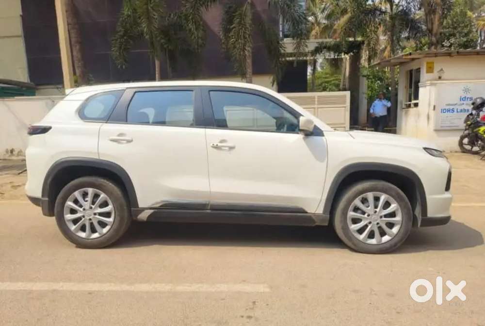 Grand Vitara Brezza Sigma Petrol With Hybrid