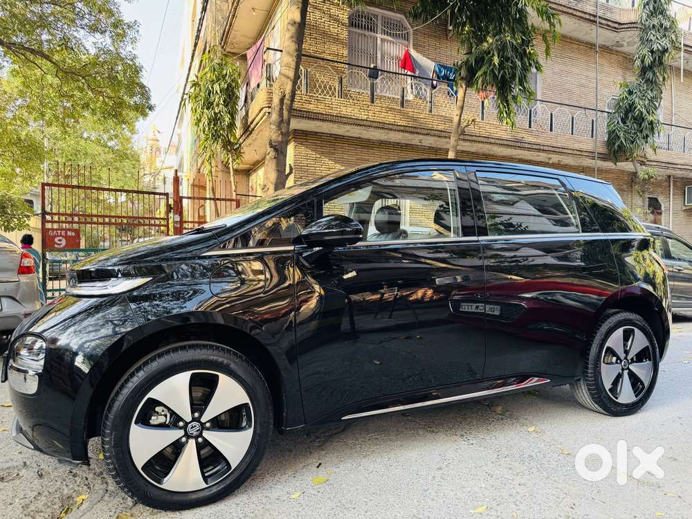 Mg Windsor Ev Essence, 2025, Electric