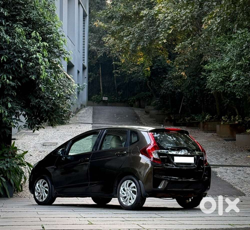 Honda Jazz V Cvt, 2017, Petrol