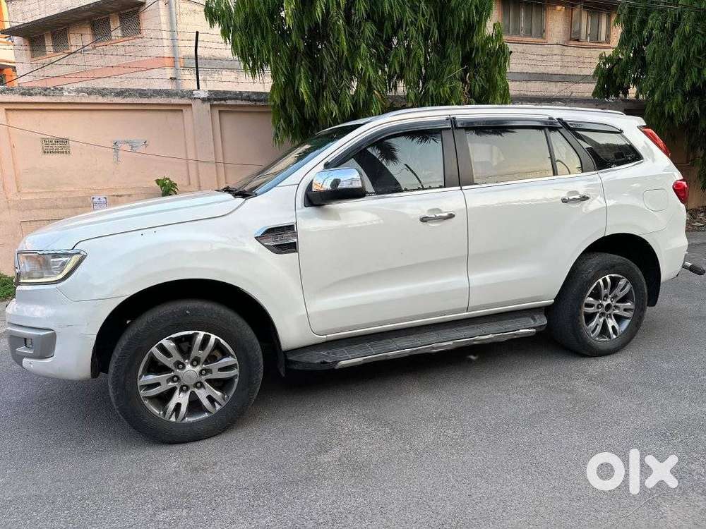 Ford Endeavour 2.2 Titanium At 4x2, 2018, Diesel