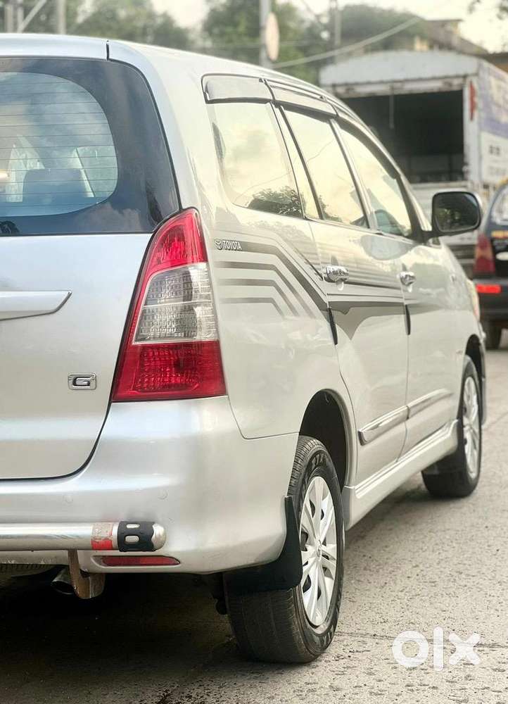 Toyota Innova 2012 Diesel Well Maintained