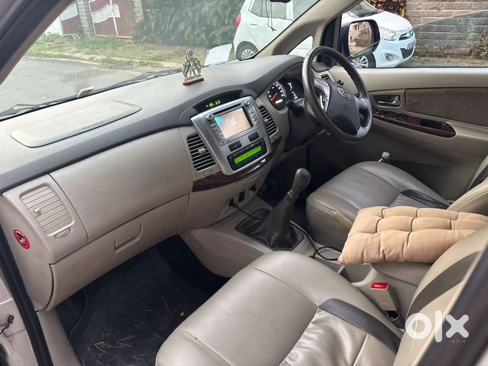 Toyota Innova Diesel Manual 2012