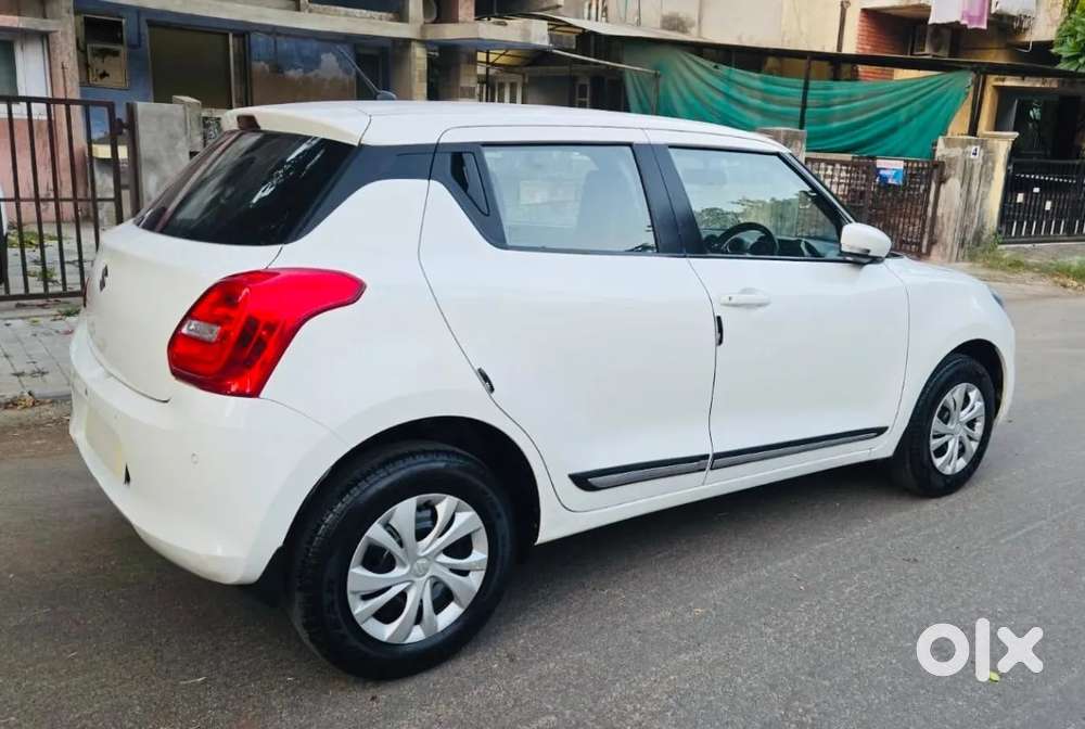 Maruti Suzuki Swift Vxi, 2021, Petrol