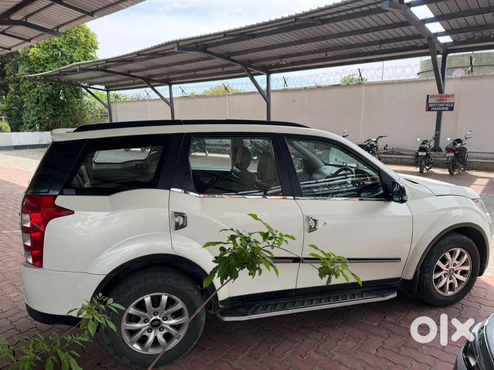 Mahindra Xuv500 W9 2018 Diesel 144000 Km Driven