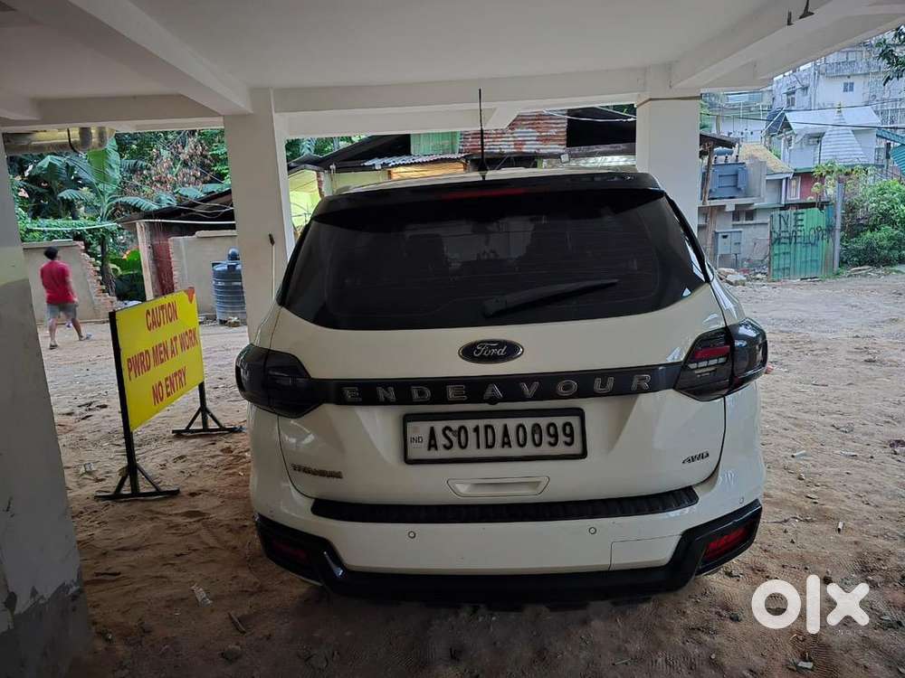 Ford Endeavour 2016 Diesel Well Maintained