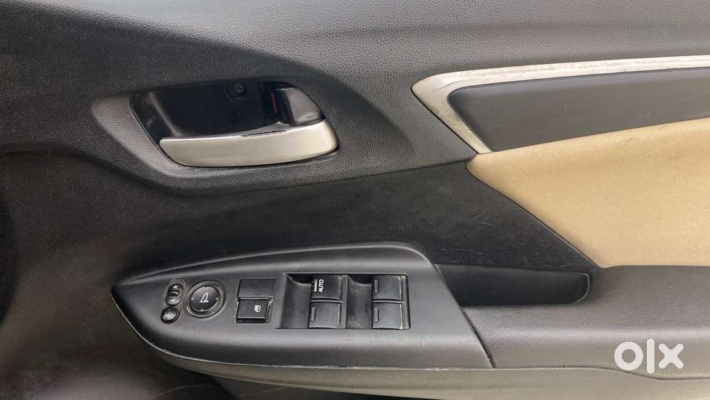 Honda Jazz 1.2 V I Vtec, 2016, Petrol