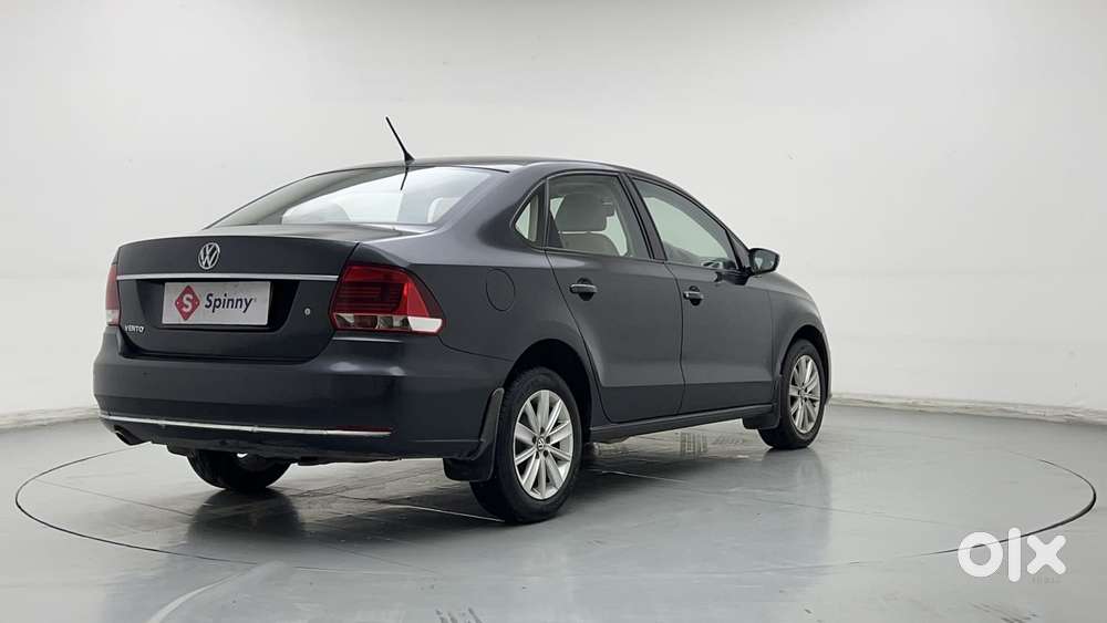 Volkswagen Vento 2010-2013 Petrol Highline, 2015, Petrol