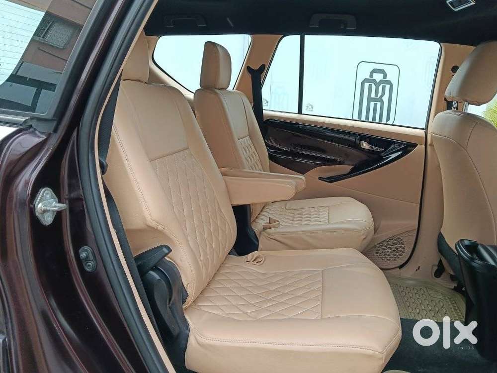 Toyota Innova Crysta 2.4 G Mt 7 Str, 2020, Diesel