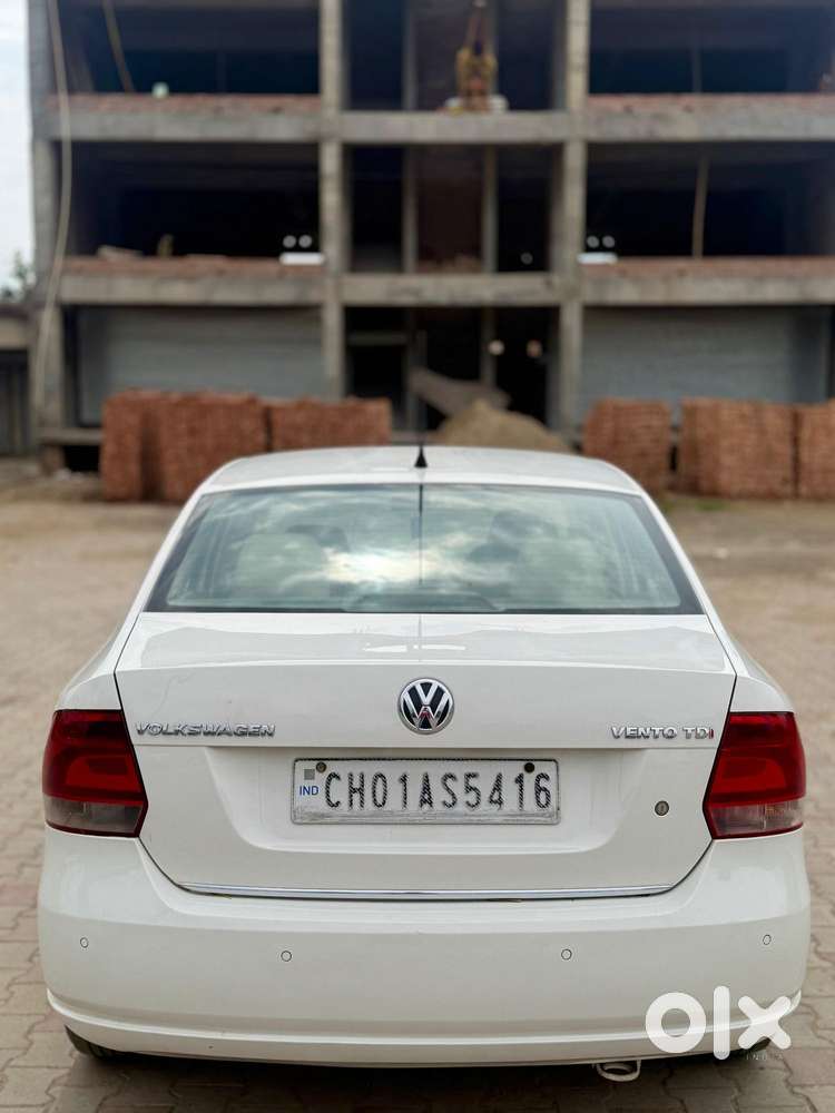 Volkswagen Vento 1.6 Highline Plus 16 Alloy, 2013, Diesel