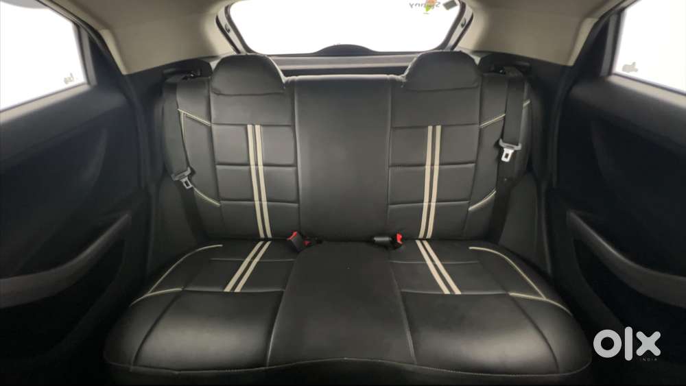 Tata Nexon 1.2 Revotron Xm (s), 2023, Petrol