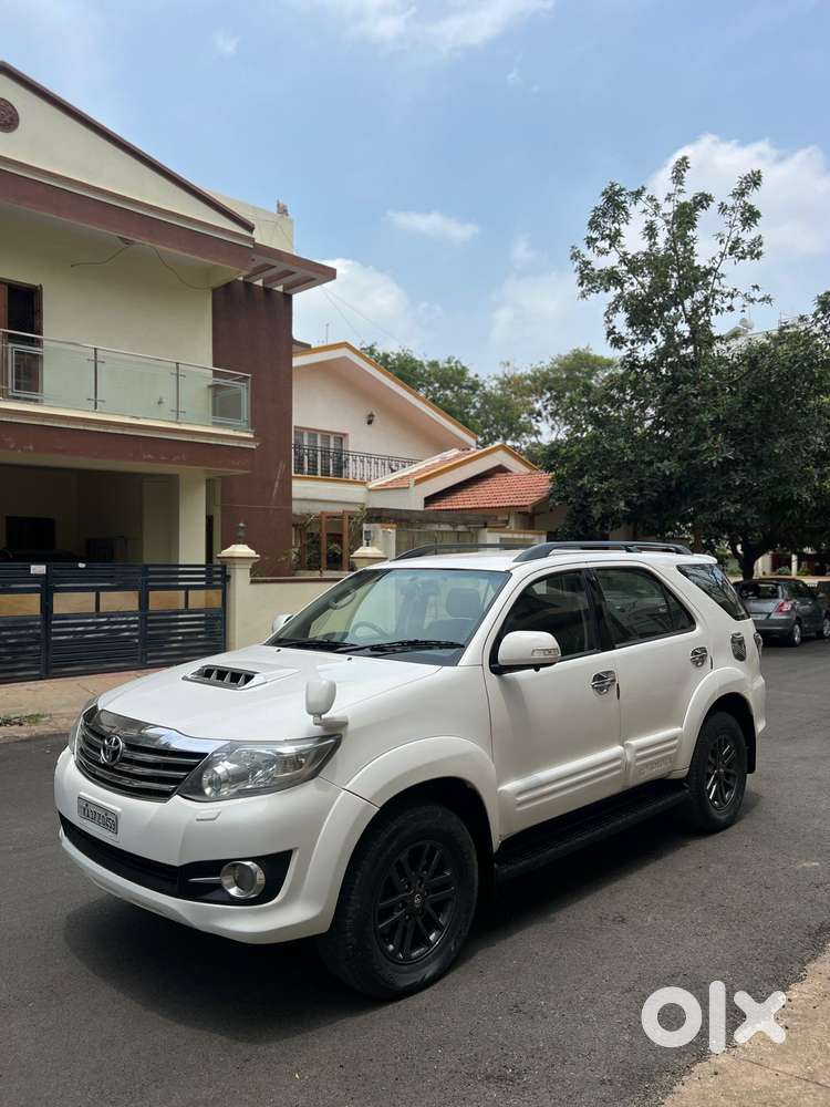 Toyota Fortuner 3.0 4x4 Manual, 2016, Diesel