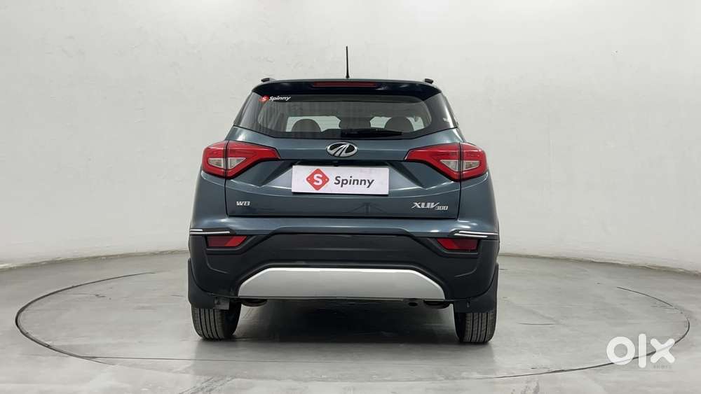 Mahindra Xuv300 W8 Option, 2022, Petrol