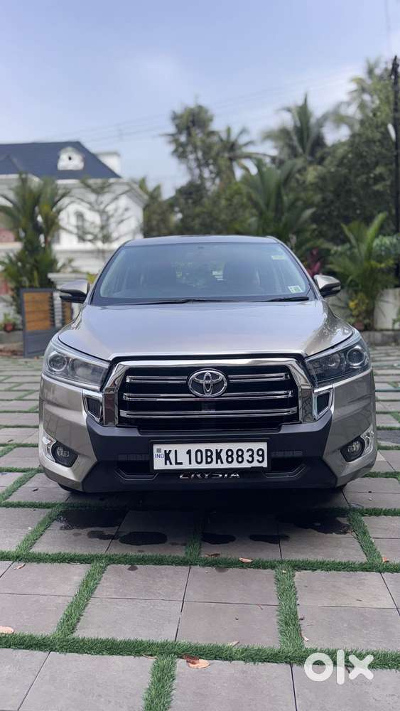 Toyota Innova Crysta 2.8 Gx At, 2016, Diesel