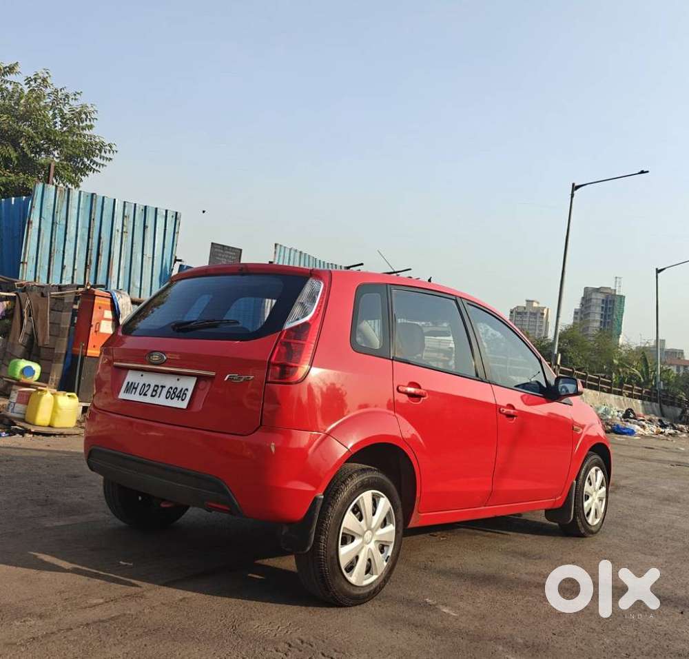 Ford Figo, 2010, Petrol