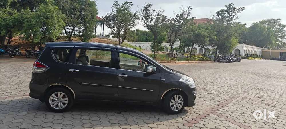 Maruti Suzuki Ertiga Zdi Plus Shvs Limited Edition Diesel 2016 Model