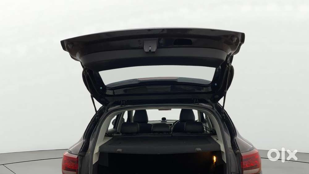 Mg Astor 1.3 Savvy Turbo At S Red, 2023, Petrol