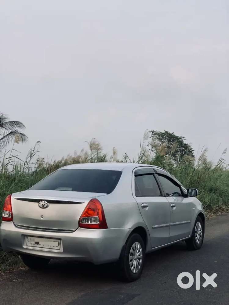Toyota Etios 2013 Diesel 125000 Km Driven